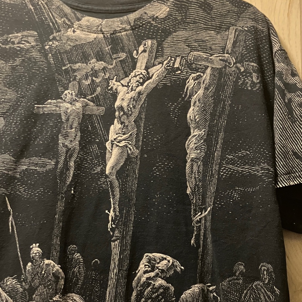 Rare & Unique Easter Shirt - image 3